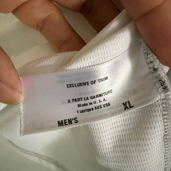 Patagonia Capilene Short Sleeve T Shirt Men's Size‎ XL White Gray Trim - Picture 6 of 7